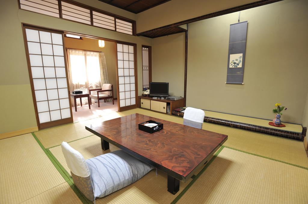 Tokiwa Hotel Ямагучи Екстериор снимка